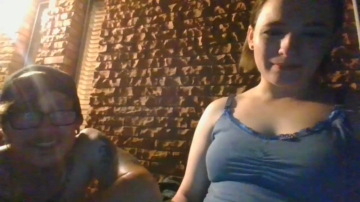 Ashbabe409  05-07-2021 ass Couple